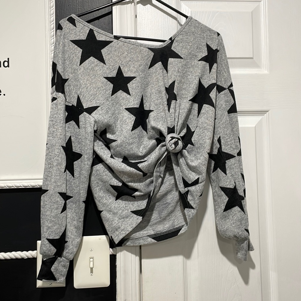SHEIN Long Sleeve Stars Top SIZE XS